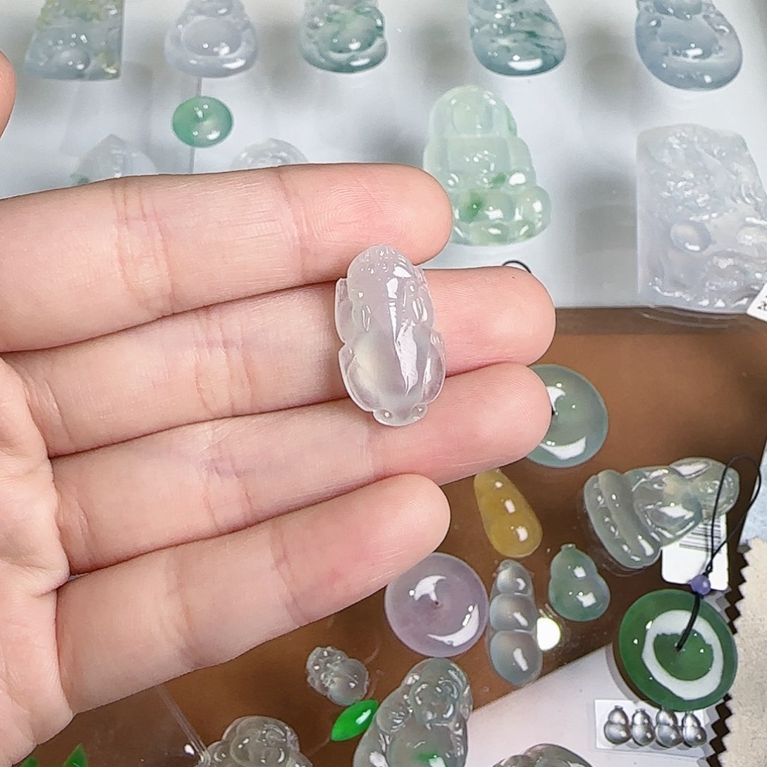 【闪购商品】翡翠未镶嵌吊坠(不含链)