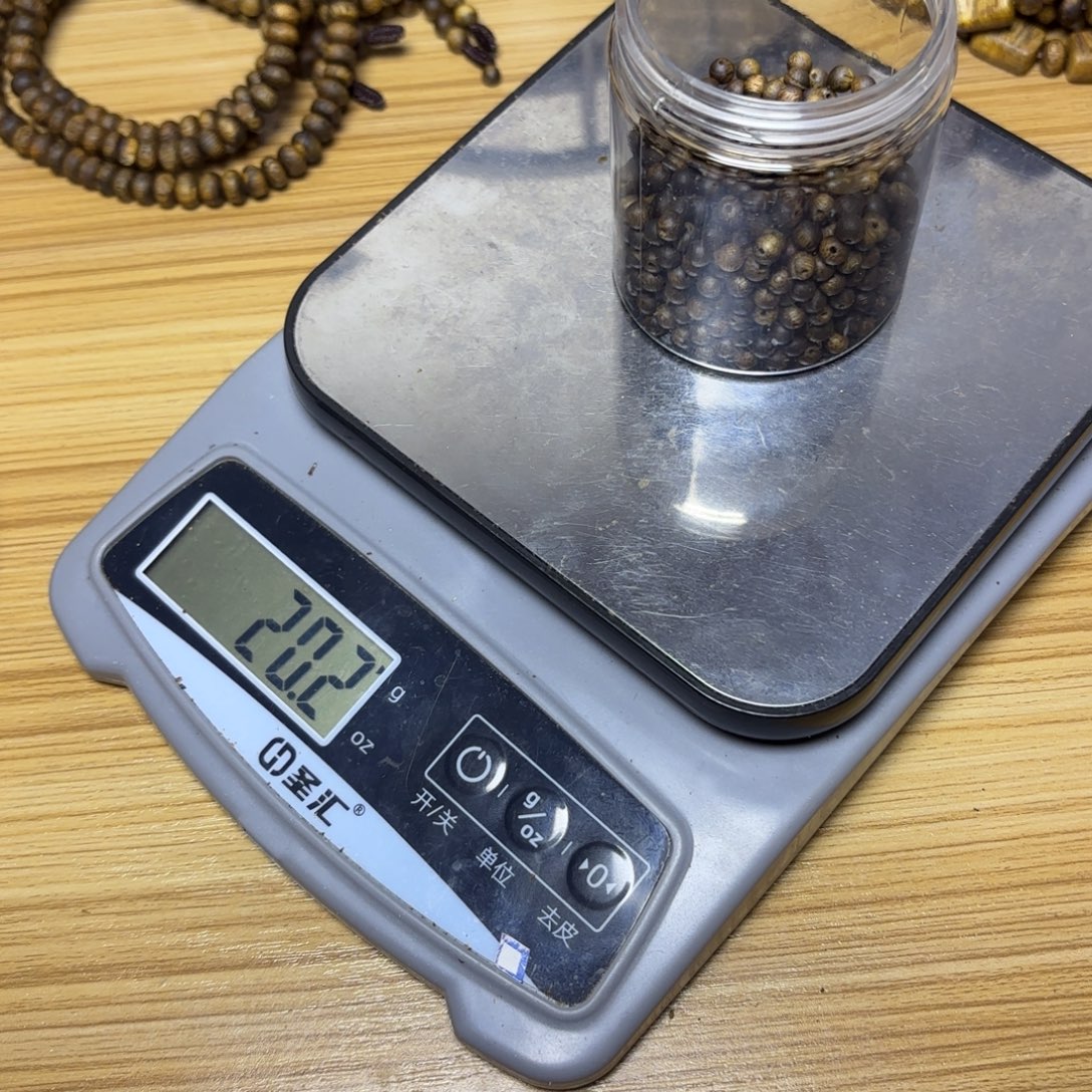 我***说木奇楠原材料散圆珠20克卡4