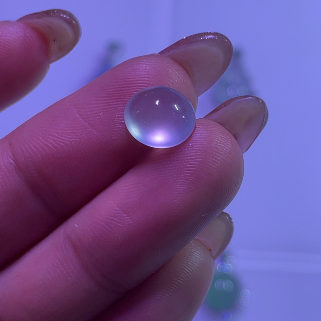 翡翠颈饰未镶嵌蛋面