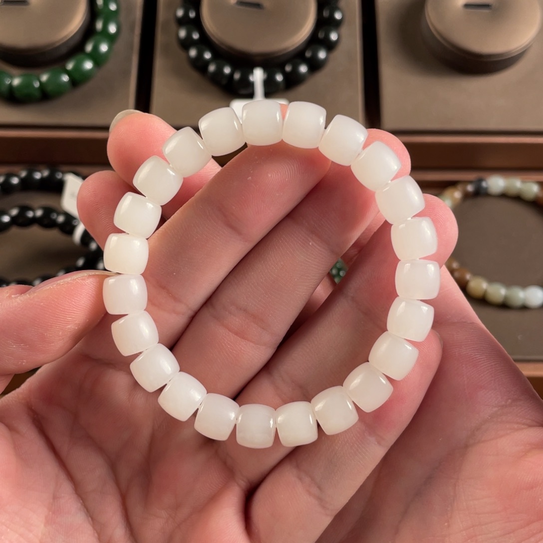 未镶嵌手串和田玉