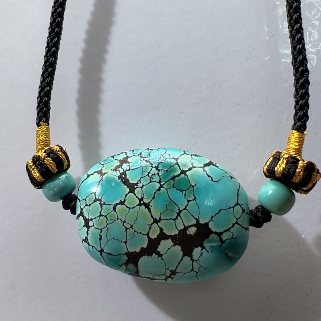 绿松石未镶嵌挂件