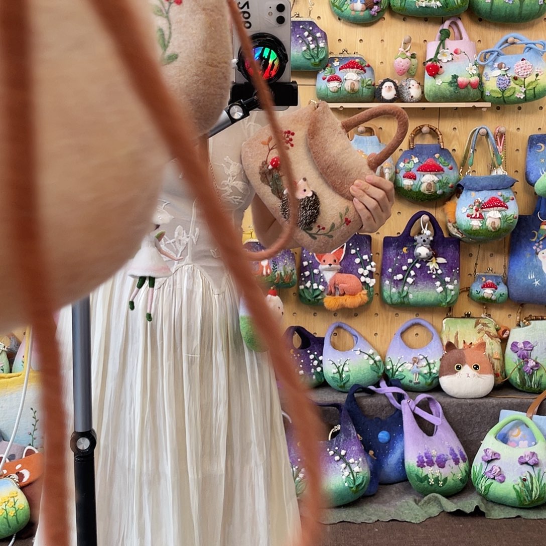 织绣刺猬包绳6666666666