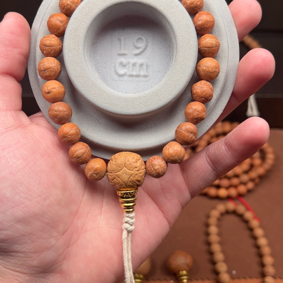 凤眼菩提手串隔***爷玉化红皮福利款手持10.5尺寸