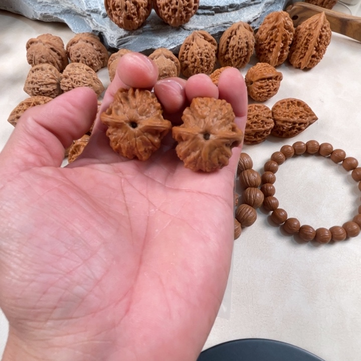 猴头核桃吊坠小金鱼34