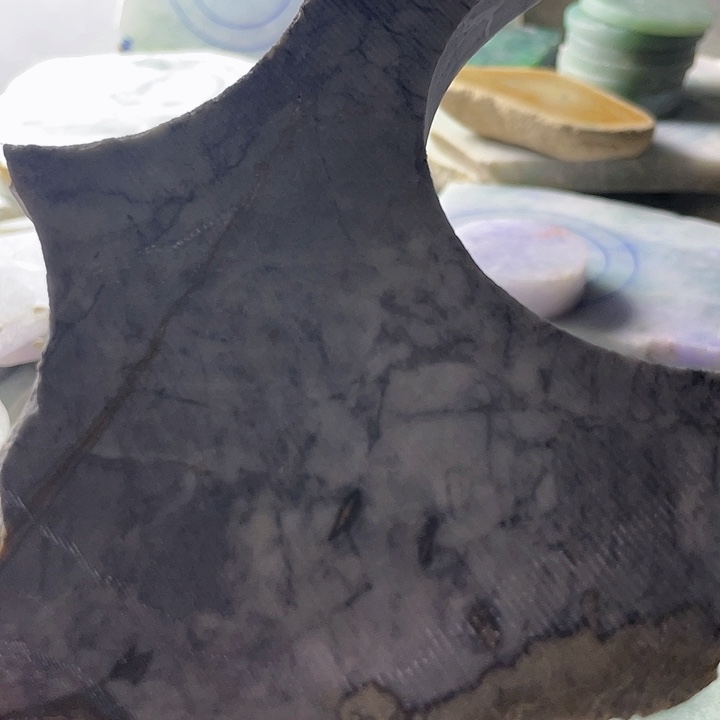 翡翠挂件未镶嵌毛料31