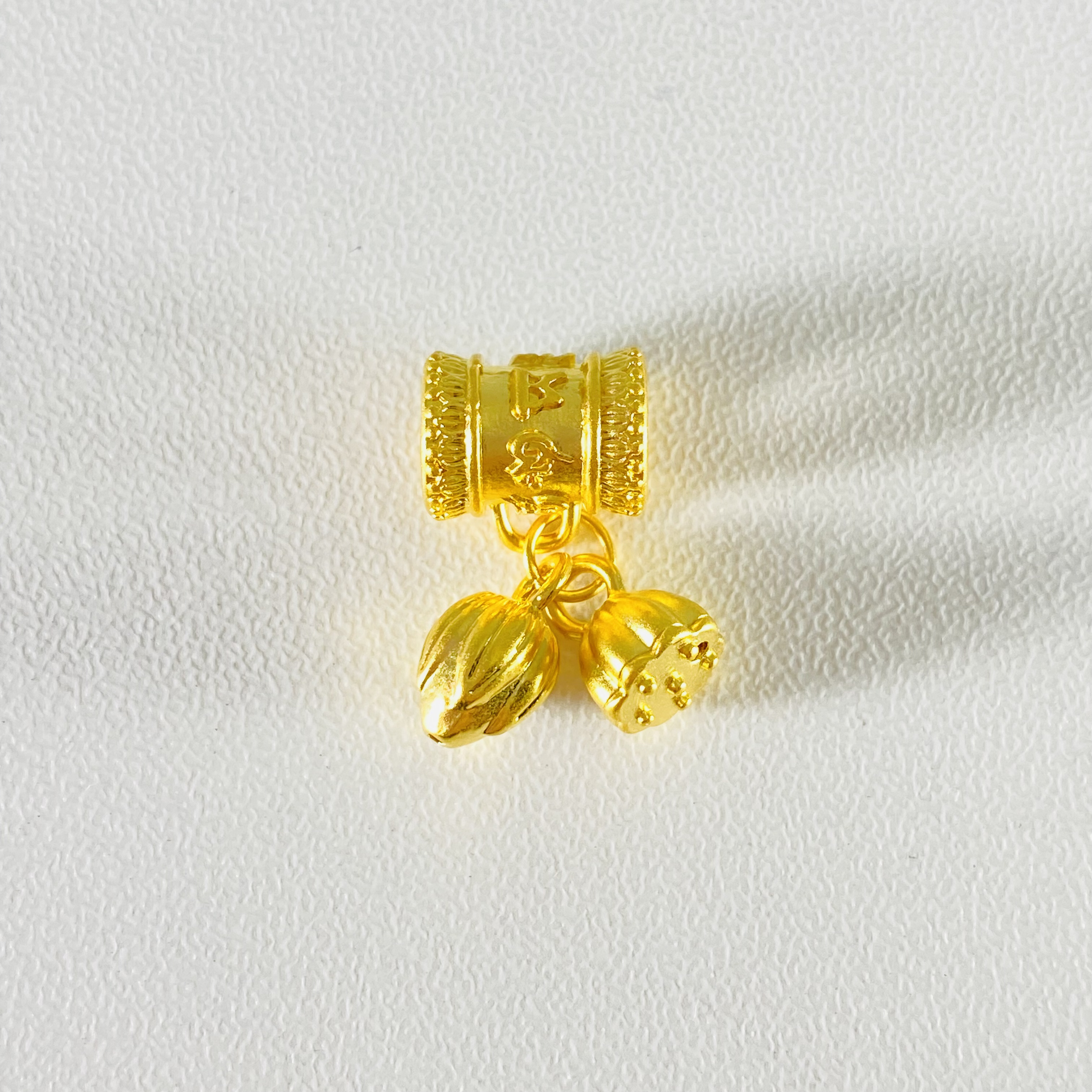 足金999 黄金六字真言弯管两世欢 0.53