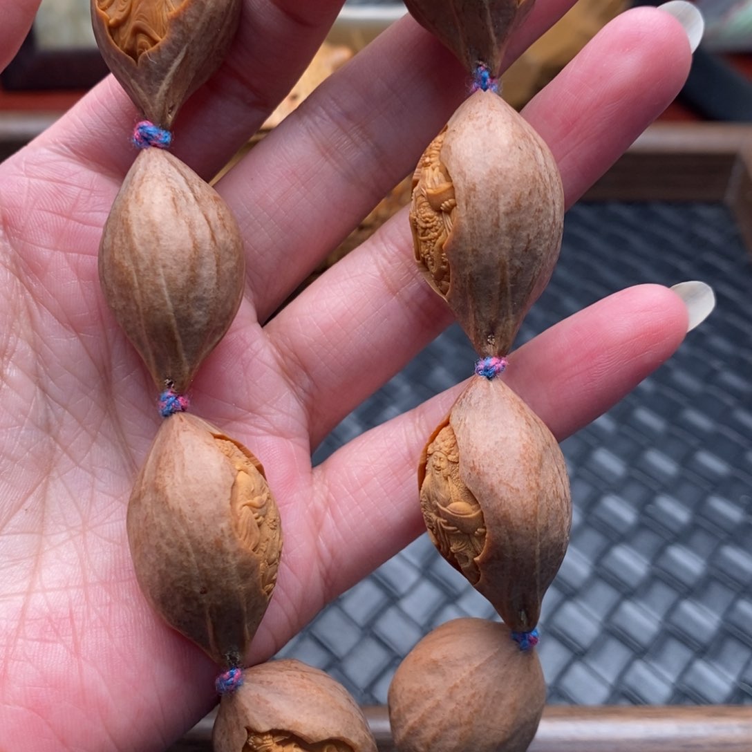 手串橄榄核万***缘包衣财神