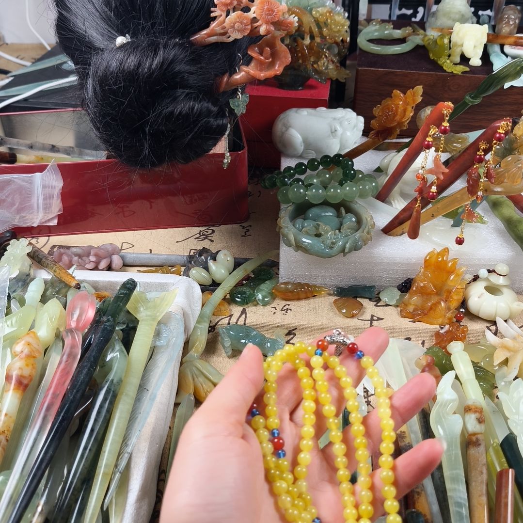 蛇纹石玉发饰合金