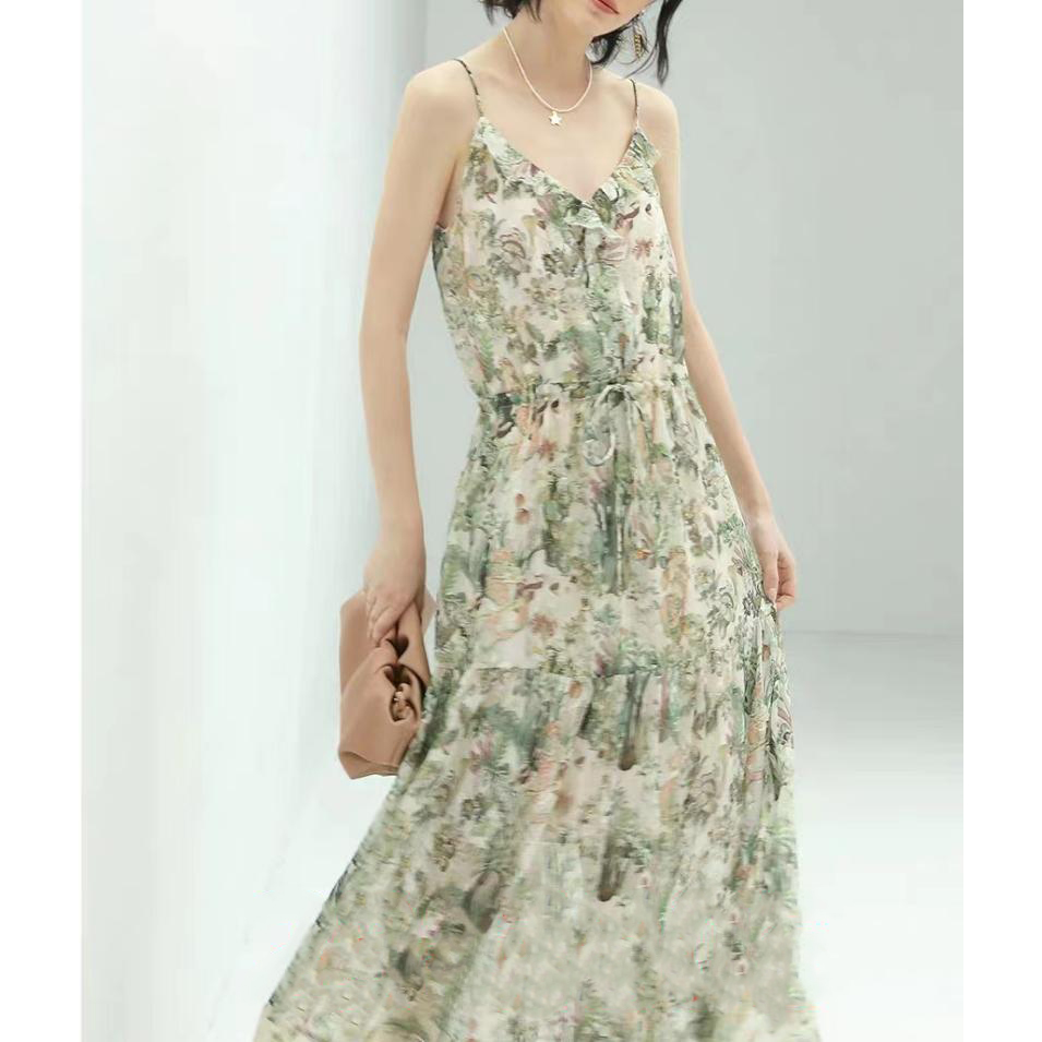 特！门店42&9！仲夏吊带裙」度假风飘逸碎花显瘦雪纺连衣裙女 D40127