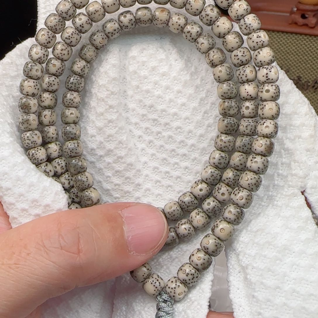 星月菩提手串果冻双留白108-7*6