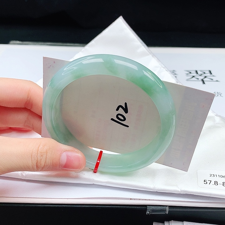 翡翠手镯未镶嵌缅甸天然a货手镯57+