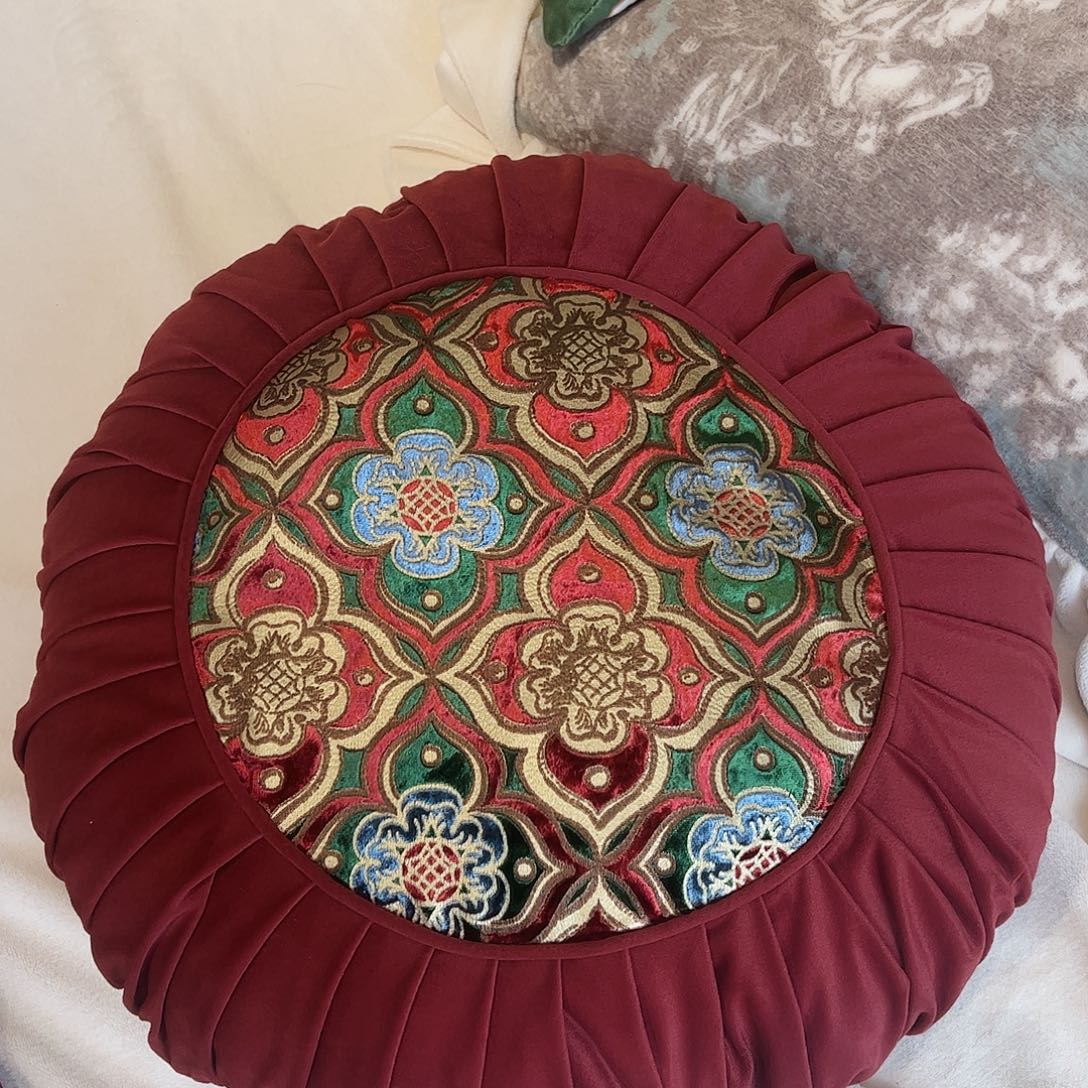 宝相花圆形抱枕啊啊啊啊啊