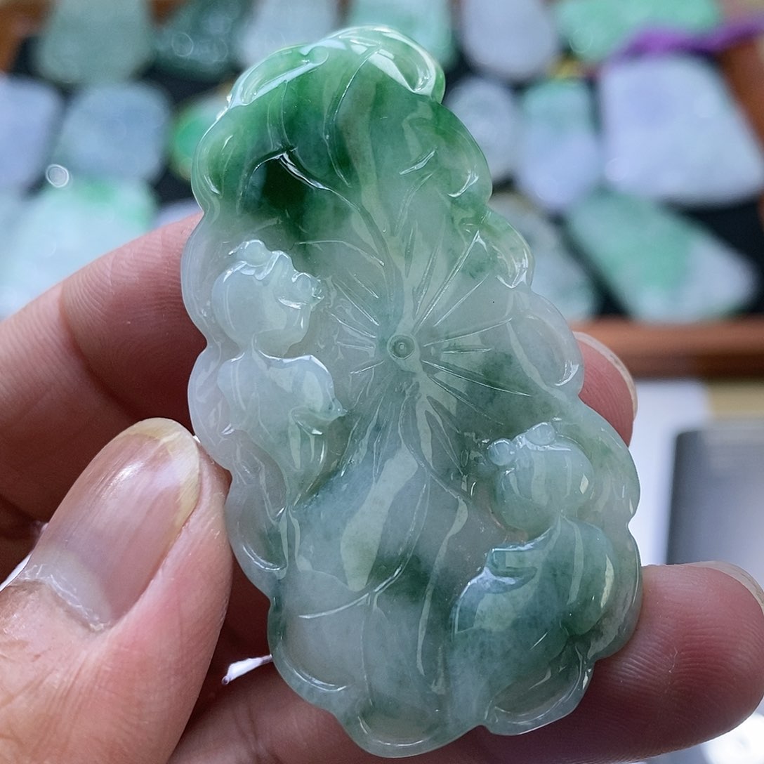 【闪购商品】翡翠未镶嵌颈饰111111111111111