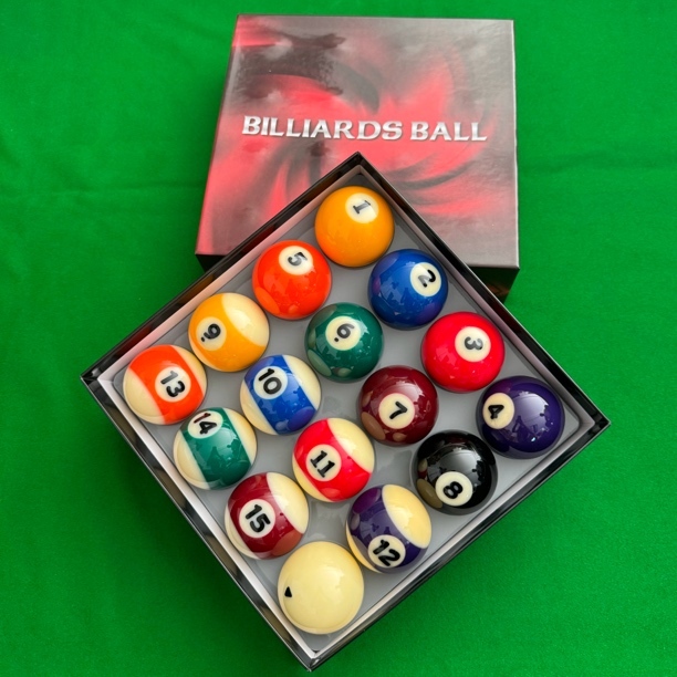 黛纳斯菲B级黄铜台球 微瑕 可挑球