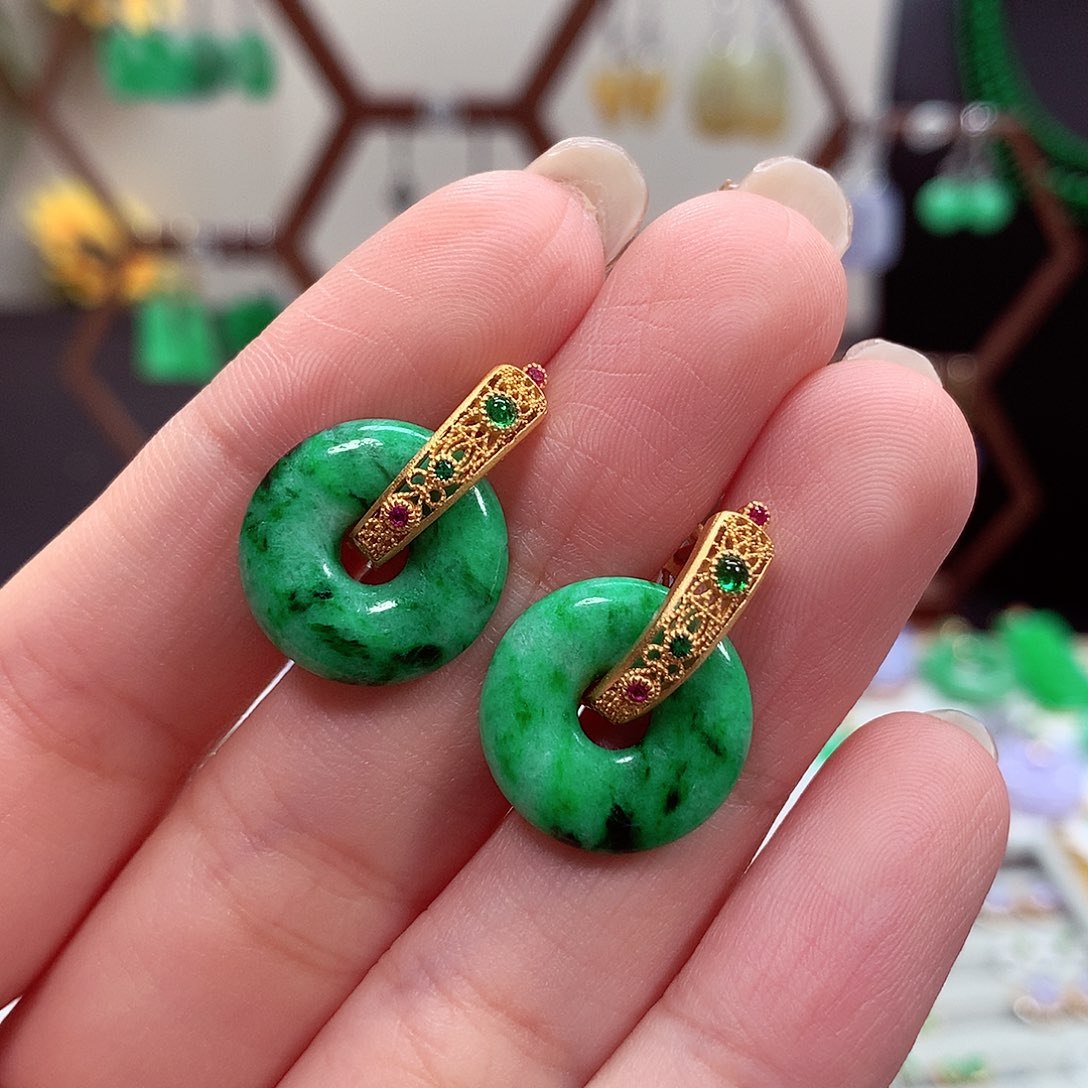 翡翠耳饰银S925镶嵌天然翡翠