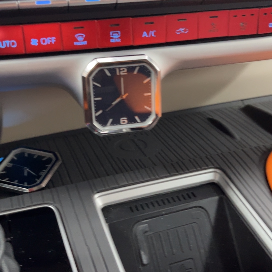 合金蓝色方形表盘