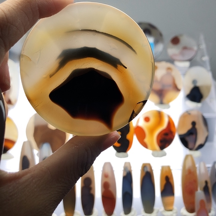 玛瑙/玉髓未镶嵌珠宝半成品47