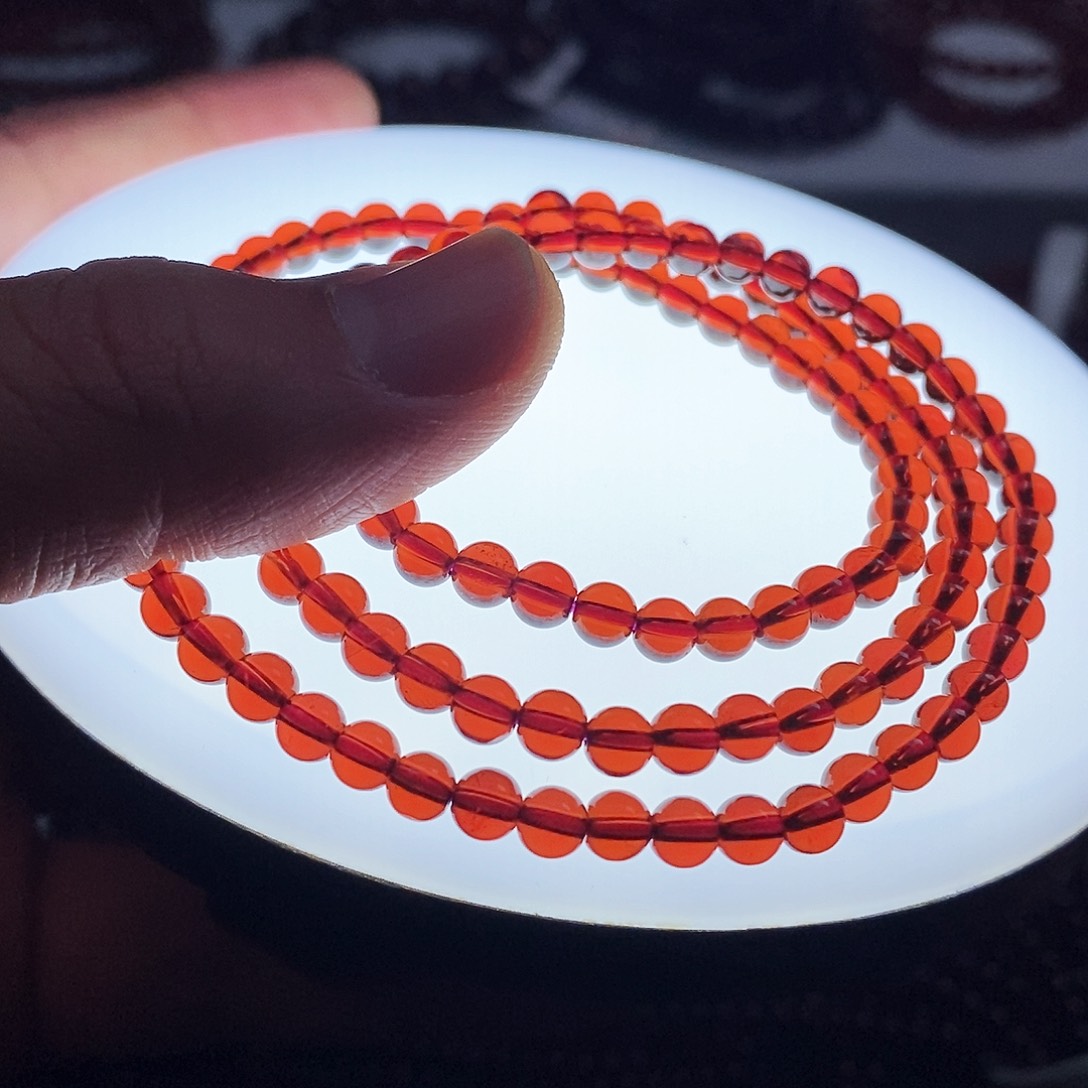 石榴石（芬达石）手链未镶嵌4.8mm玻璃体香槟金