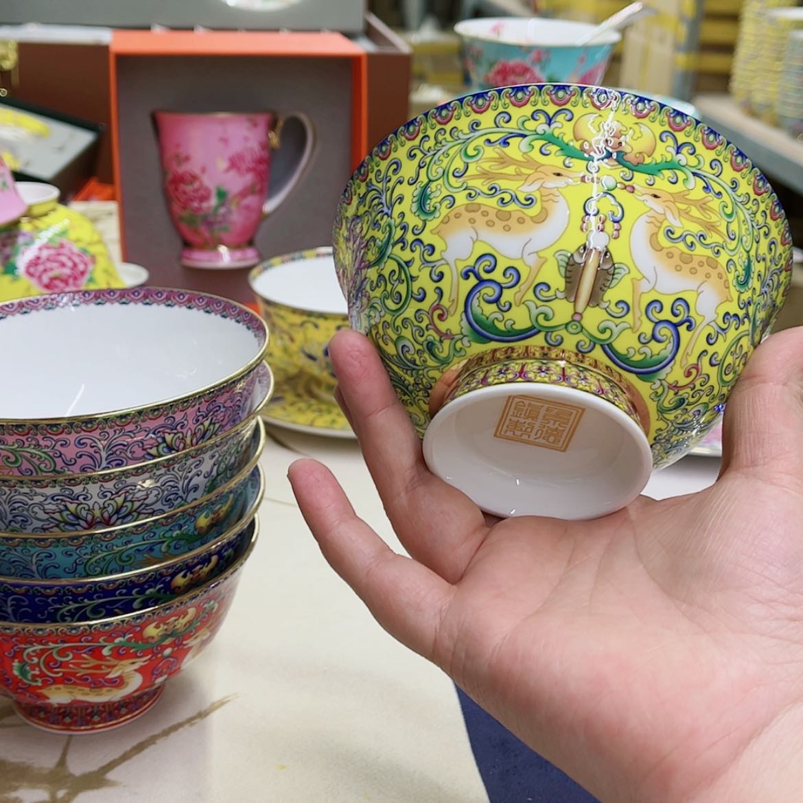 【闪购商品】骨瓷5英寸10黄。。。。。。