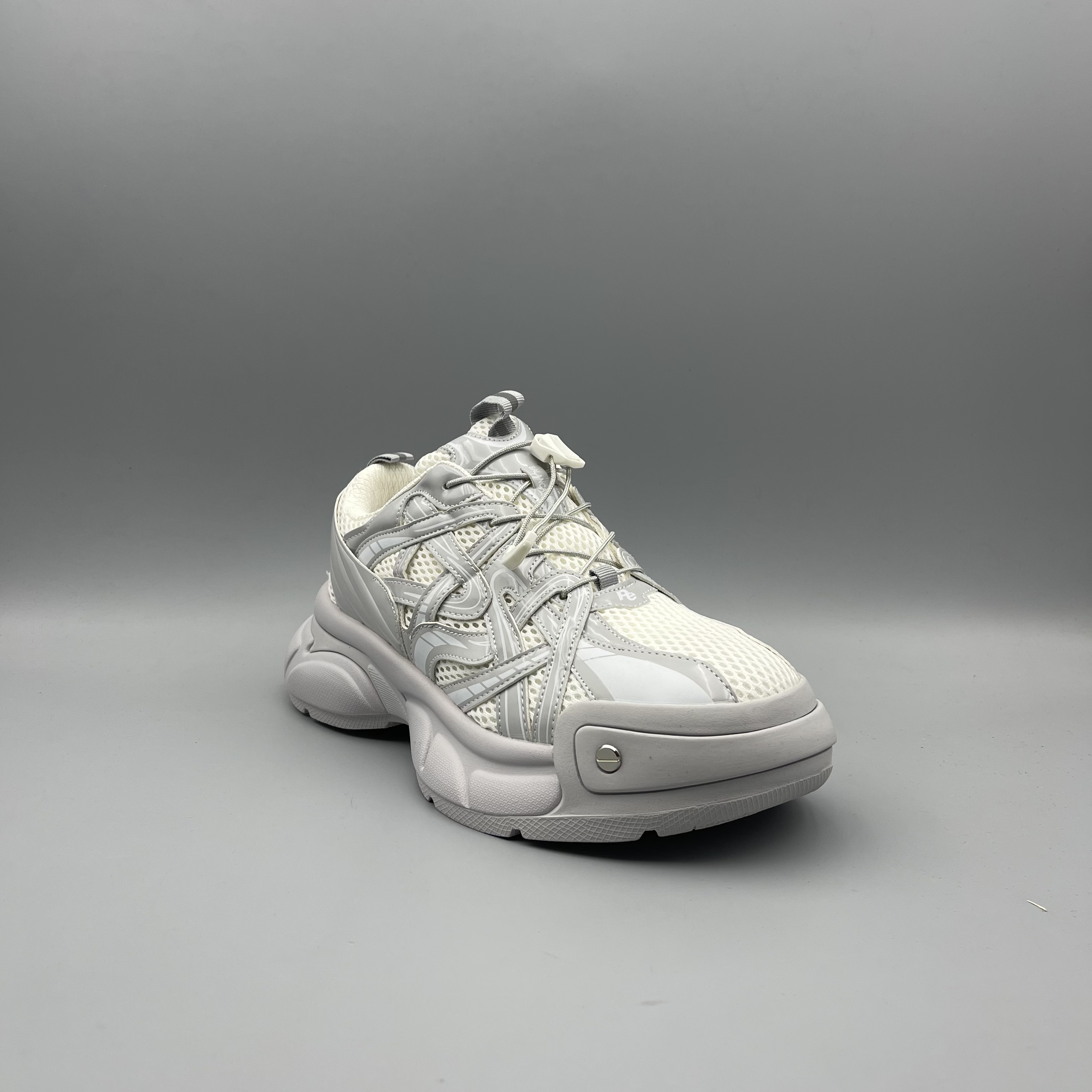 2025年夏季新款轻质厚底系带男士老爹鞋6031