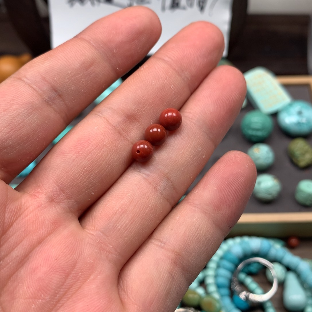 南红玛瑙雕刻未镶嵌