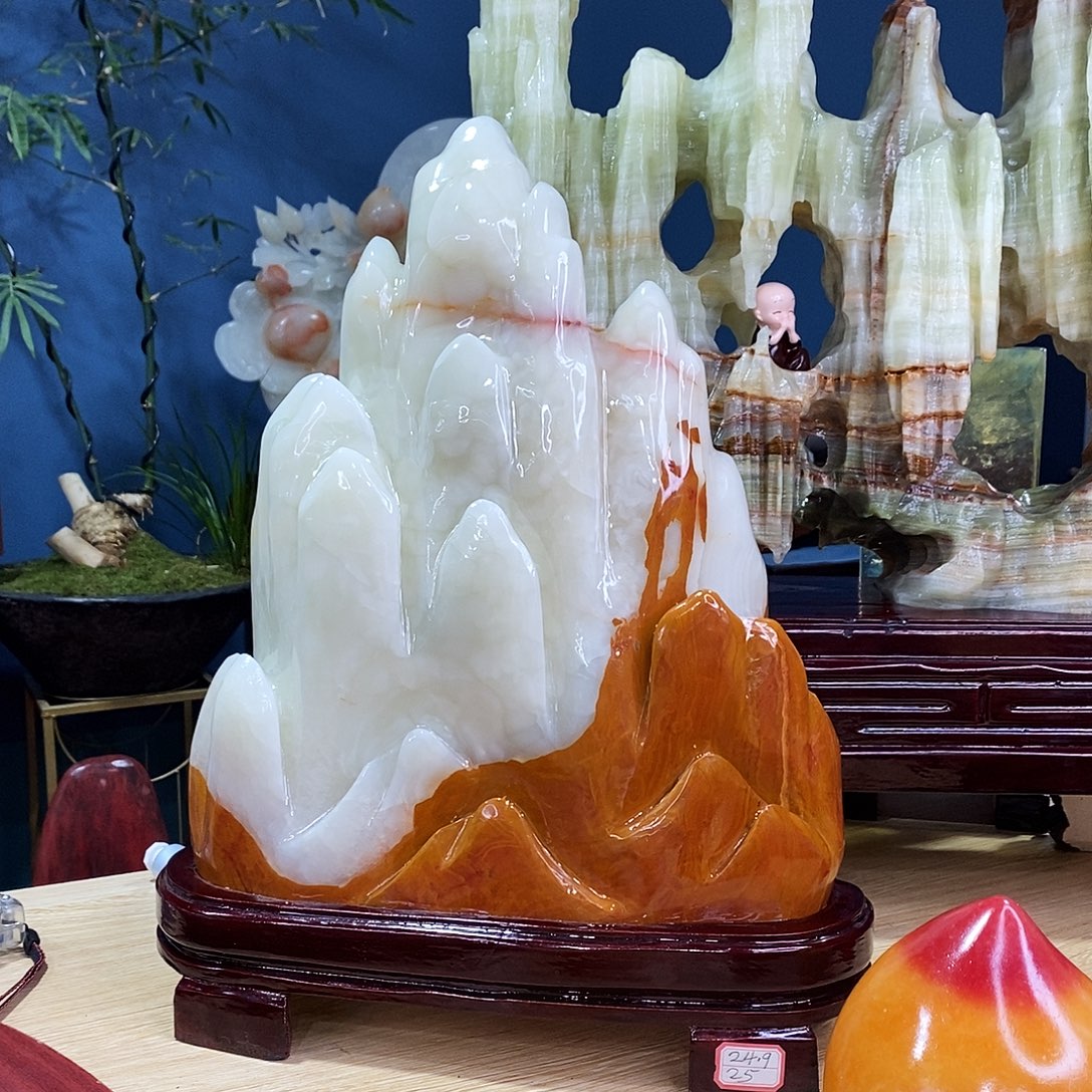 东***证玉天然玉石摆件制作