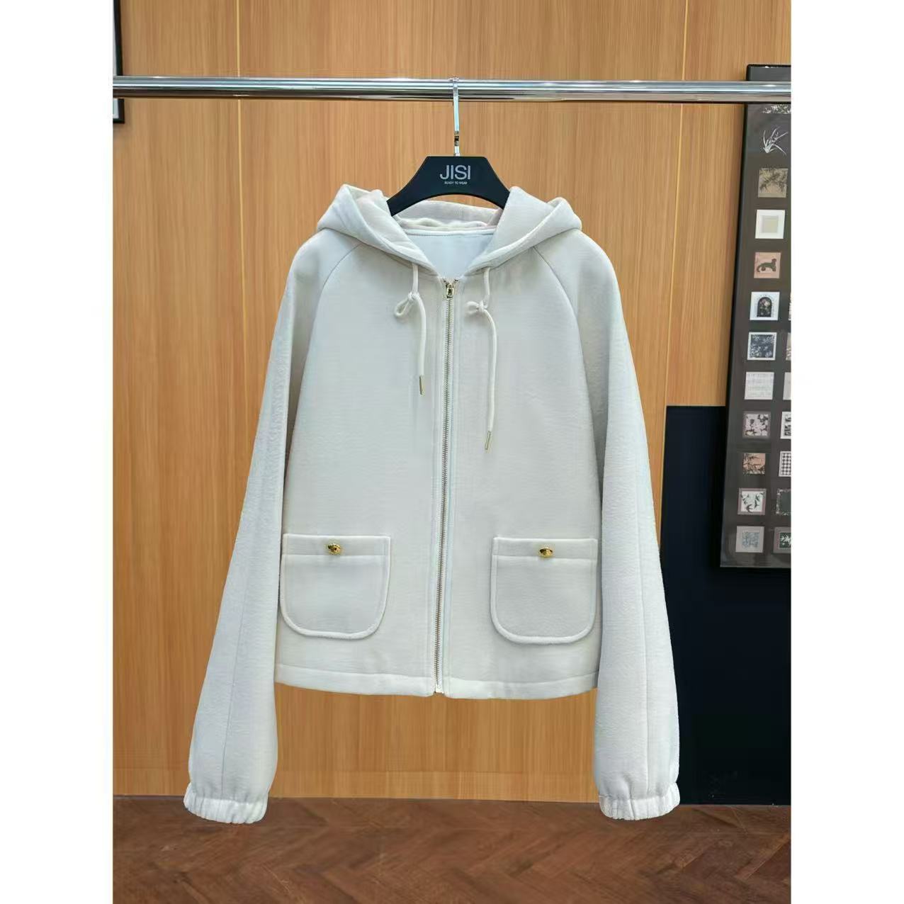 JISI CE+ 奶白拉链连帽厚外套时尚-WT25689A