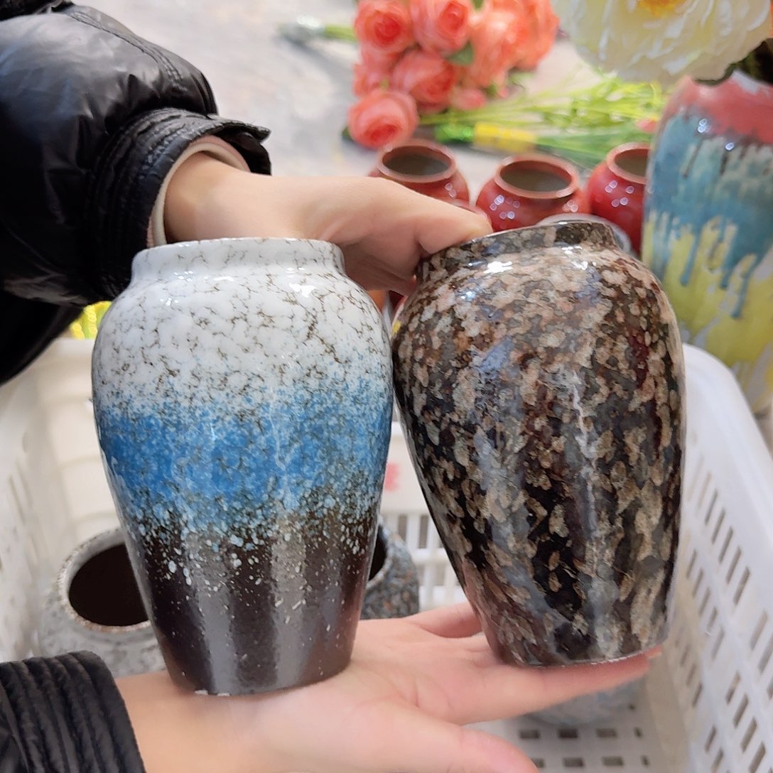 瓶三色➕咖色陶瓷高16厘米瑕疵