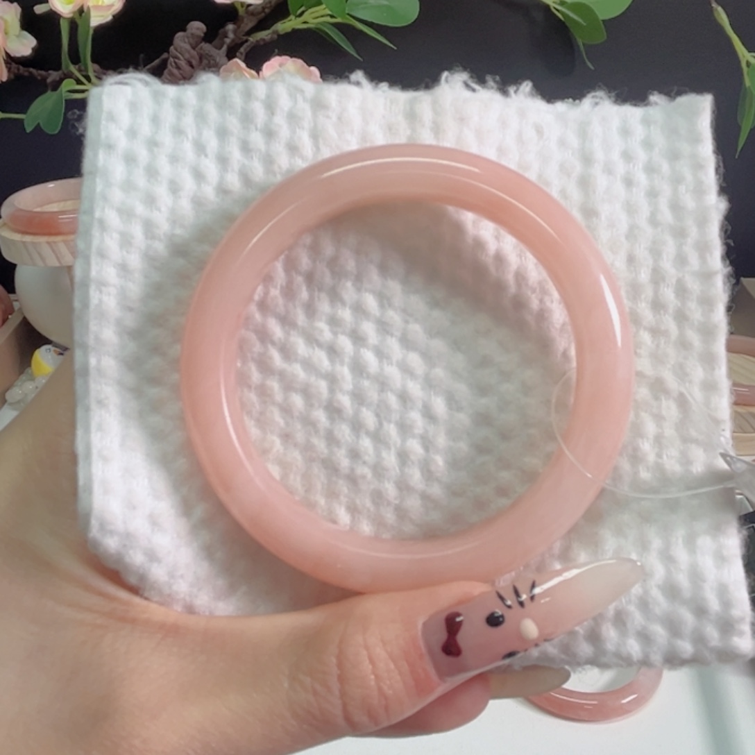 S***·石英质玉未镶嵌手镯