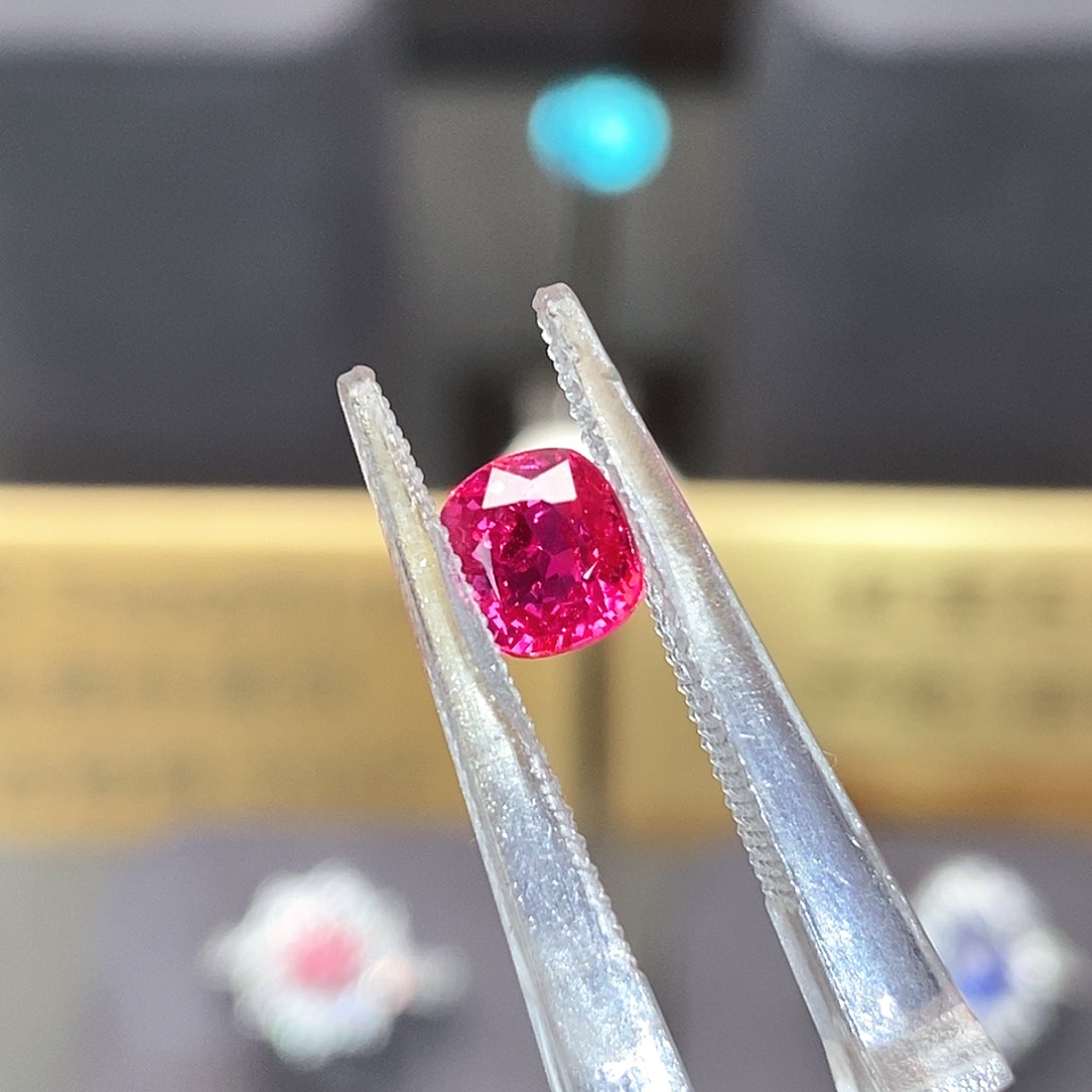 红宝石裸石未镶嵌1.04克拉