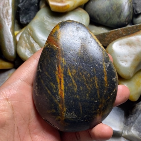 未镶嵌和田玉（糖玉）挂件