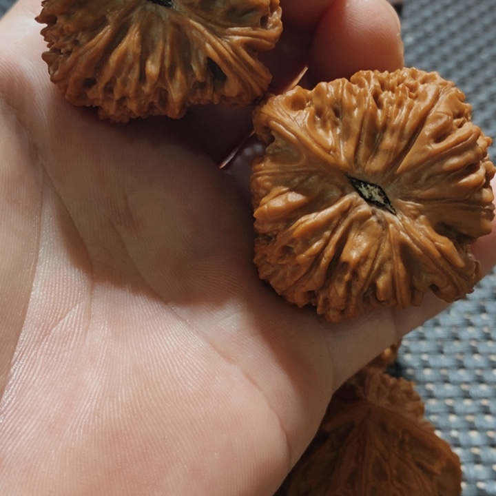 柯***达吊坠文玩核桃文玩核桃南疆