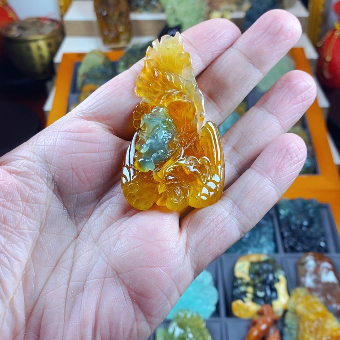 蛇纹石玉颈饰未镶嵌用****6