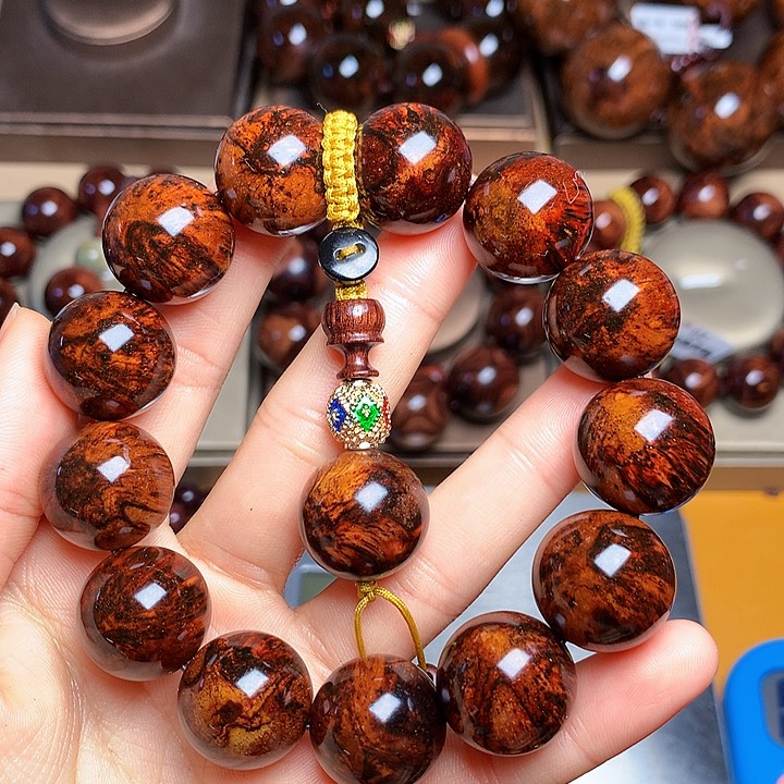 花梨木类手串/手链老挝花梨风化料土埋料1.8