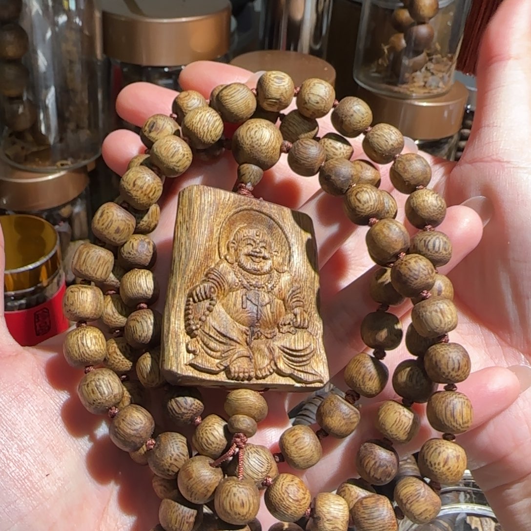 沉香碎屑沉香弥勒佛42克+/1.0