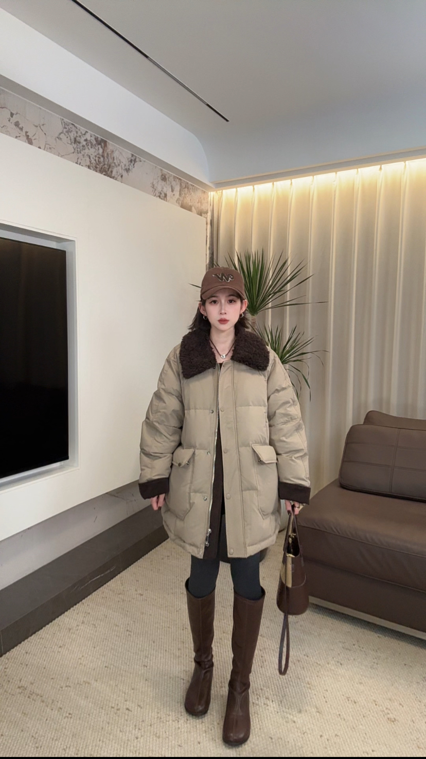 时尚绵羊毛领羽绒服休闲百搭宽松韩版冬季