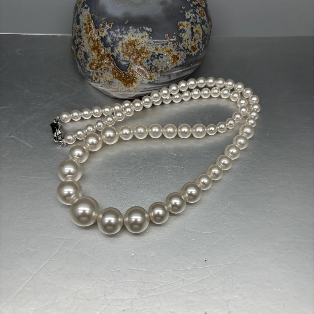 隆鼎C008 时尚源头甄选配搭首饰有礼盒项链