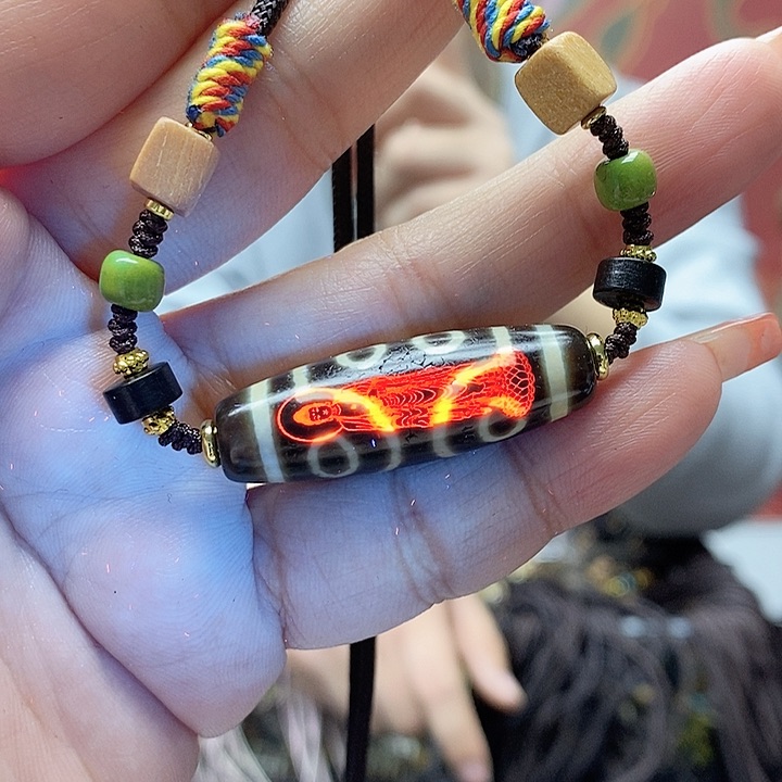 玛瑙/玉髓颈饰合金