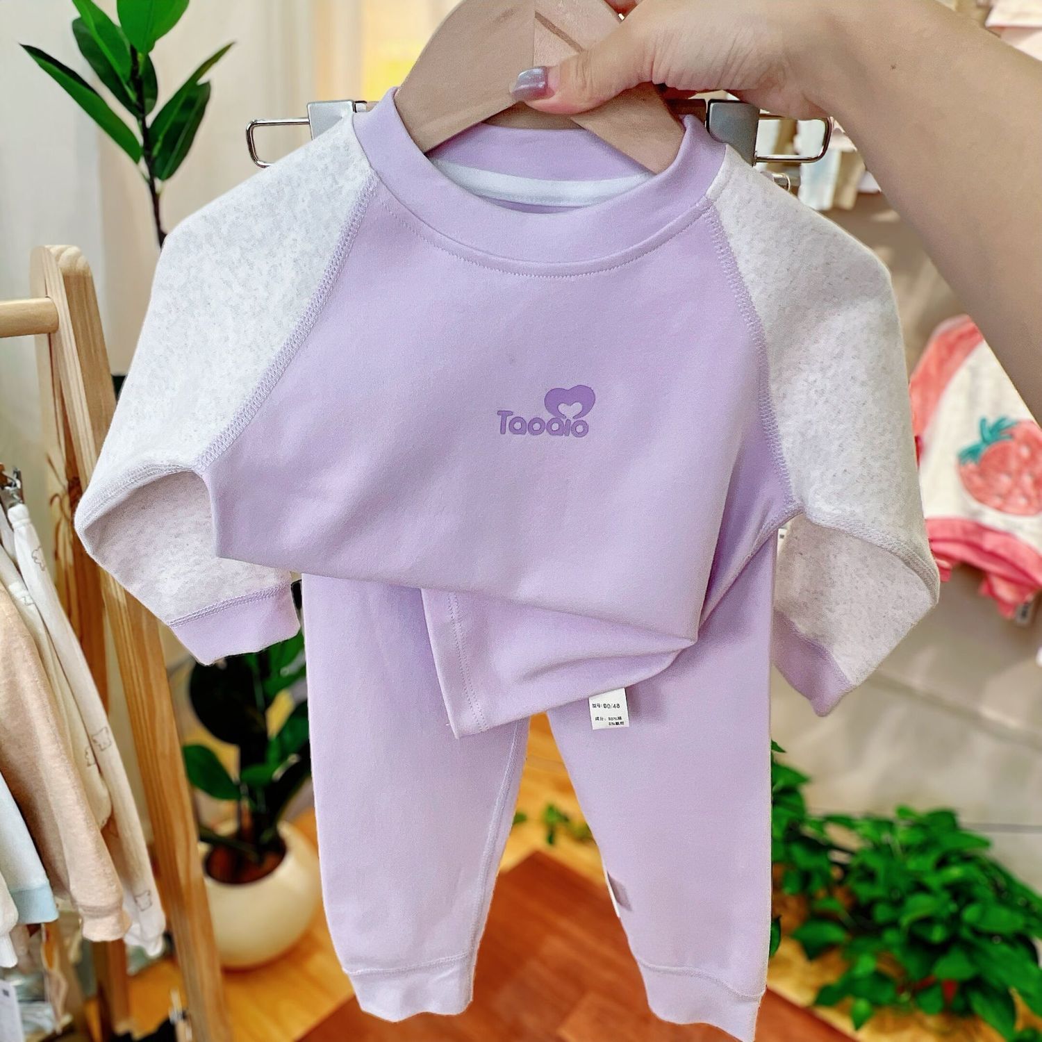 儿童内衣套装新款男童舒绒保暖无骨秋冬家居服女童秋衣秋裤睡衣