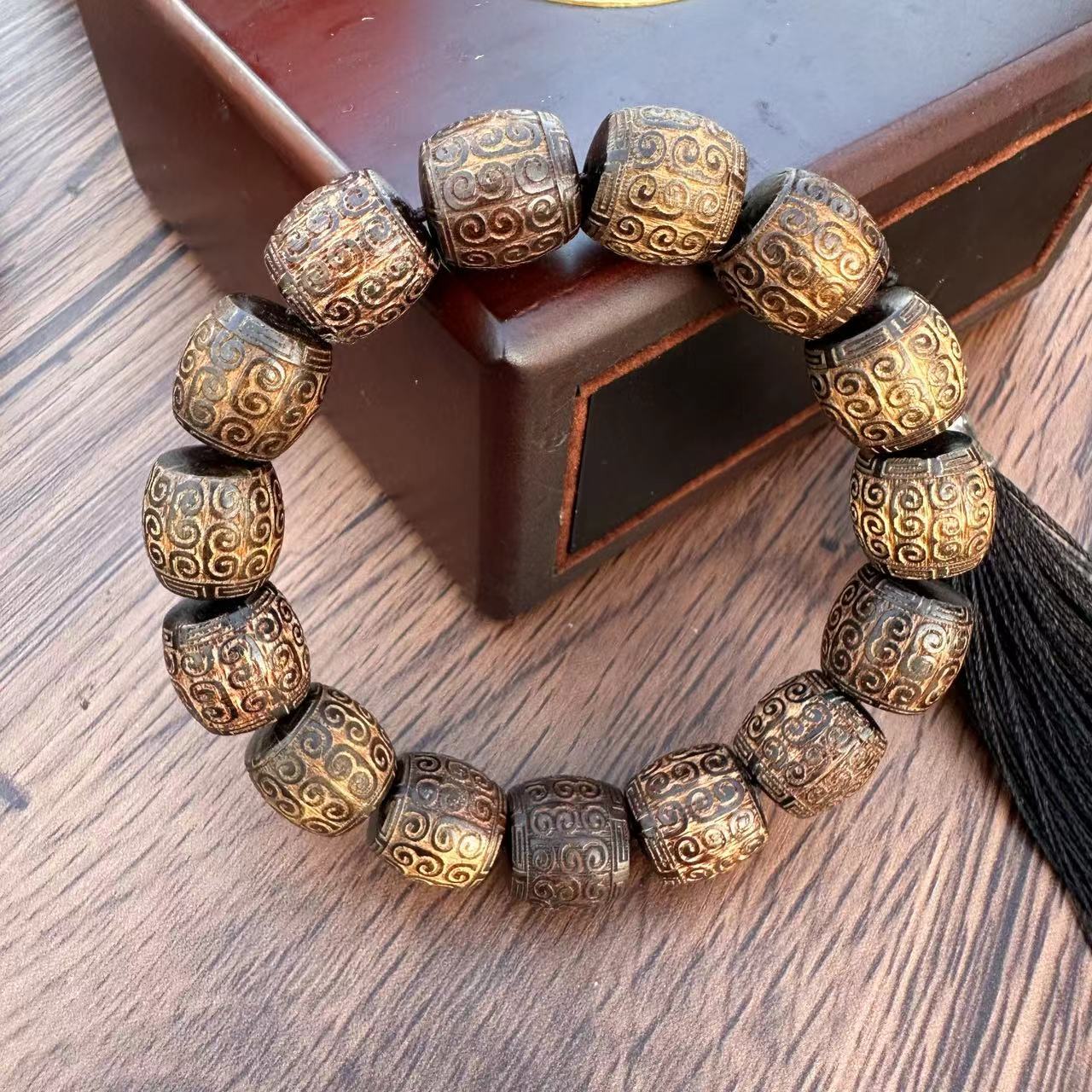 【百世璀璨 尽耀光芒】野生重楼14mm手串B018