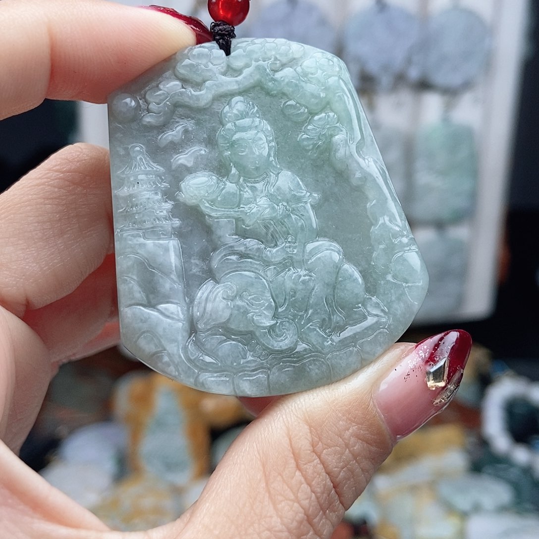 翡翠颈饰14K金镶嵌翡翠