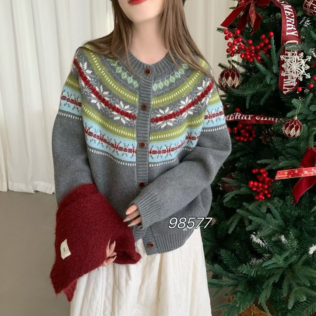 桔子推荐费尔岛圆领开衫