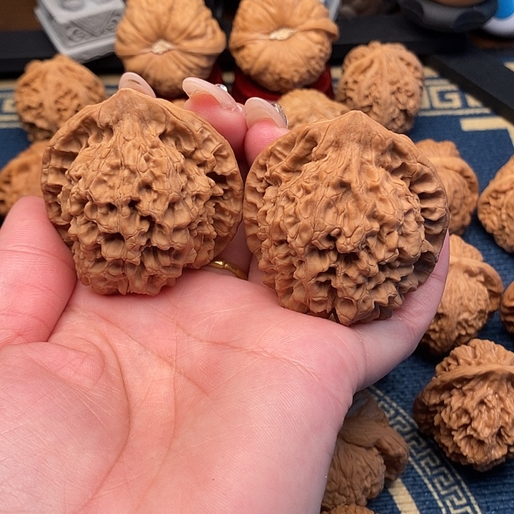 文玩核桃吊坠官帽全48