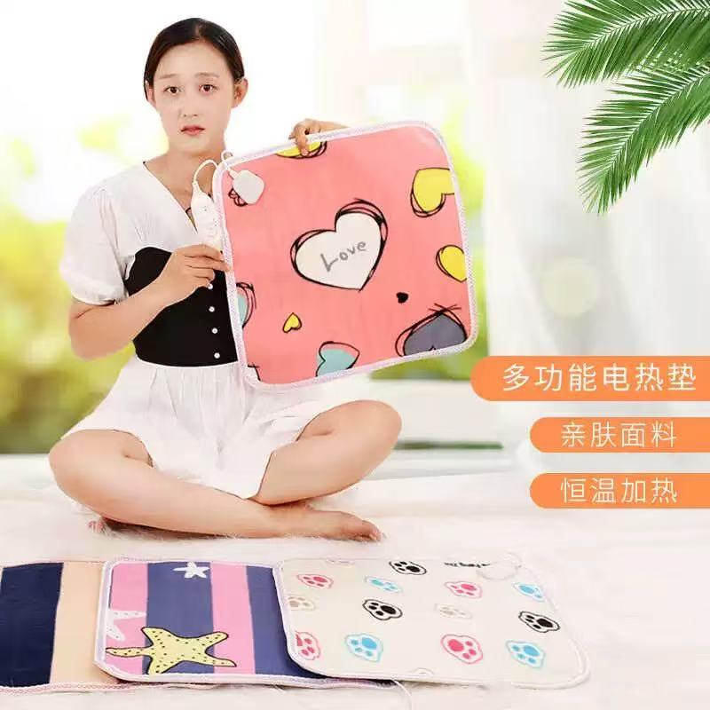 宠物加热垫花色随机