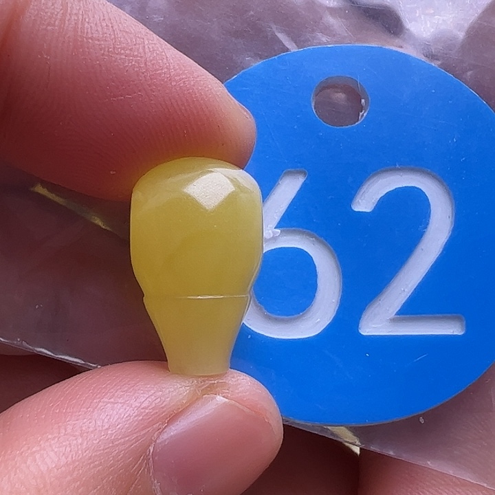 未镶嵌蜜蜡裸石10m m