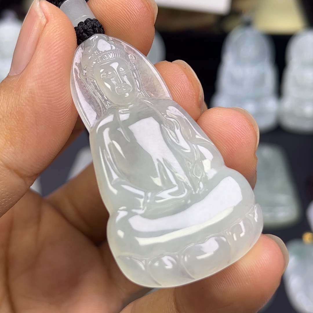 翡翠未镶嵌颈饰缅甸天然翡翠