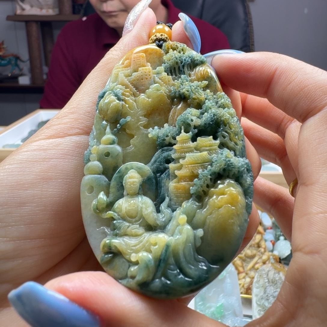 定制翡翠未镶嵌佛观天下