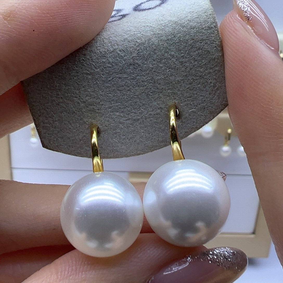 银S925镶嵌淡水珍珠耳饰