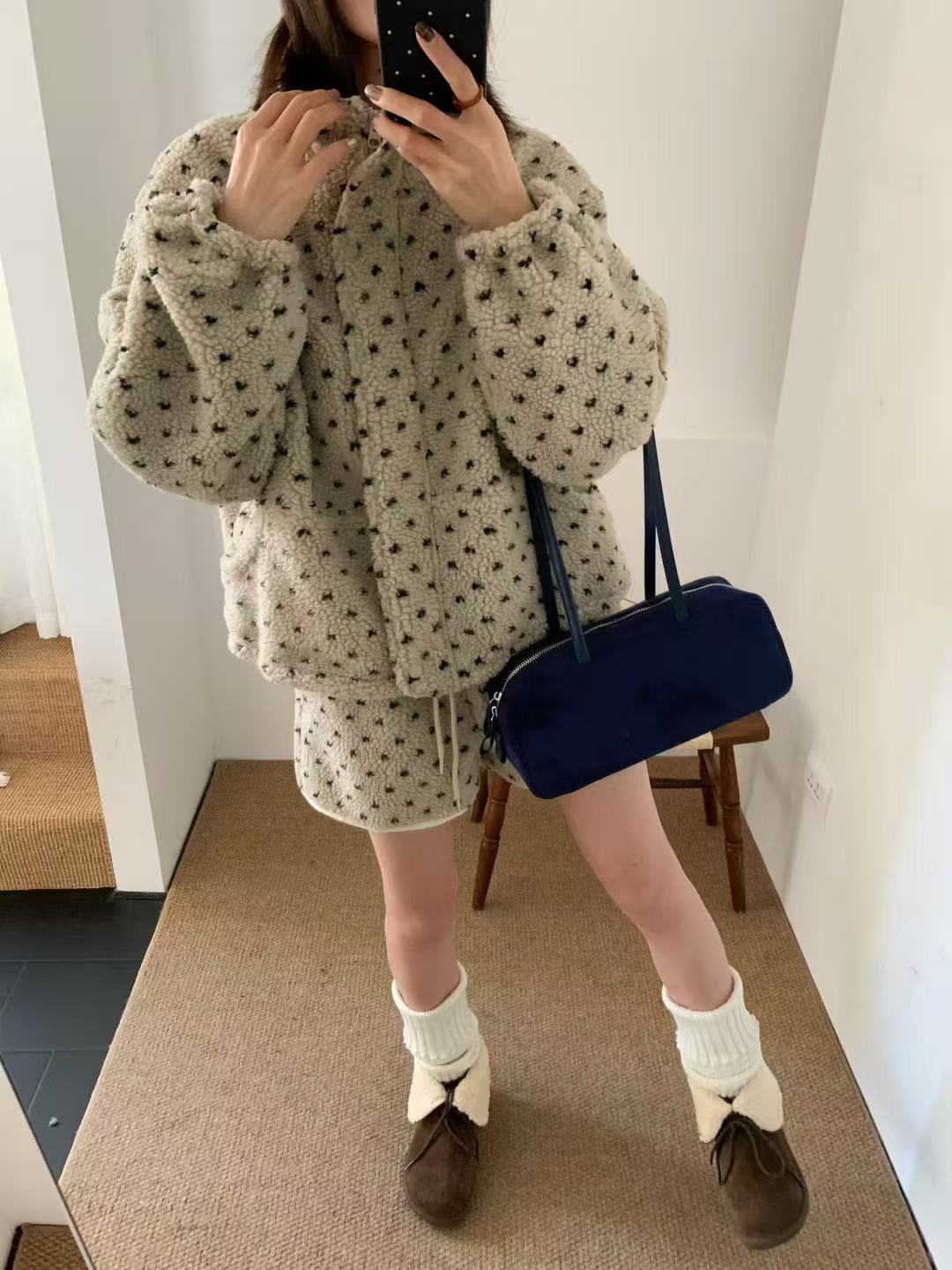 米满满-THE Bohe-9162-秋冬碎花时尚套装