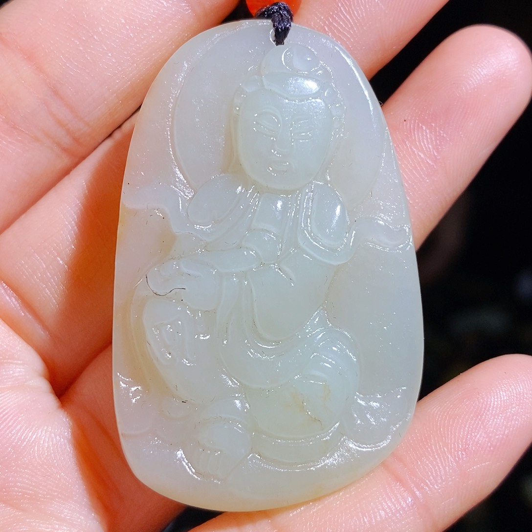 和田玉颈饰未镶嵌